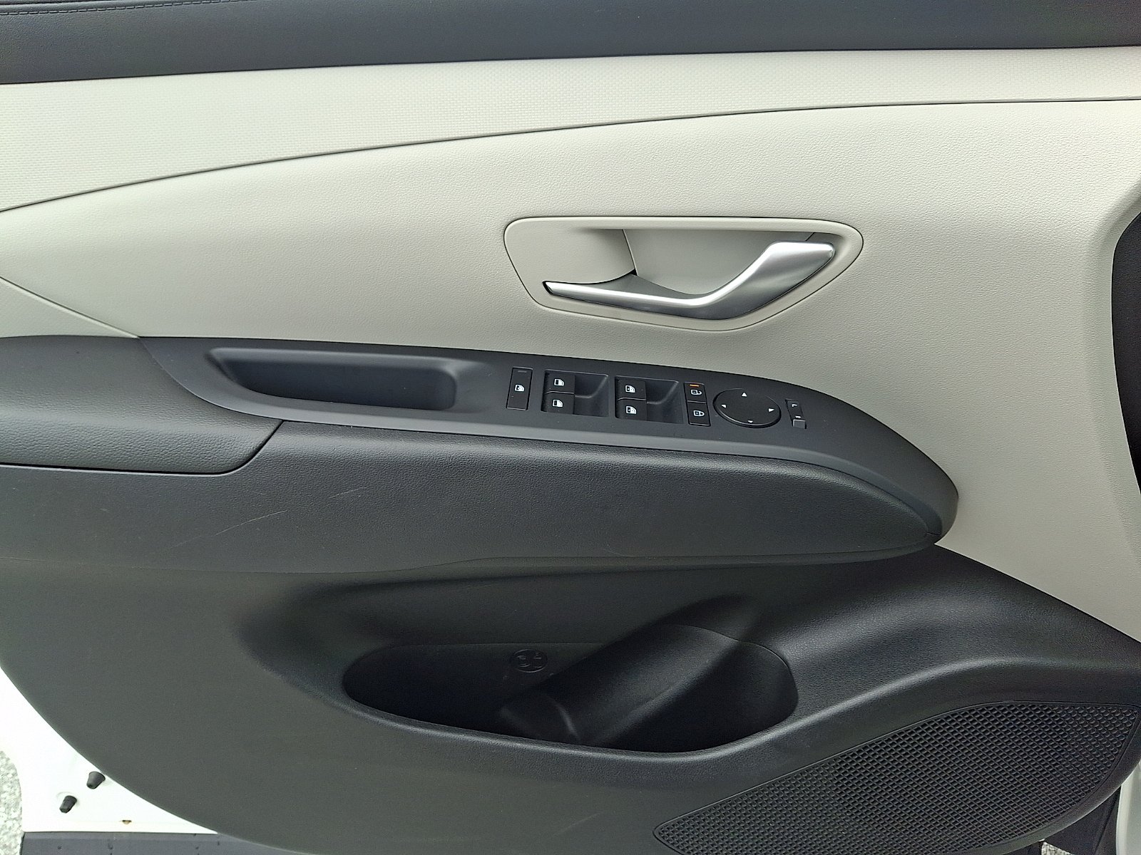 Certified 2025 Hyundai Tucson SEL AWD/4WD image 13