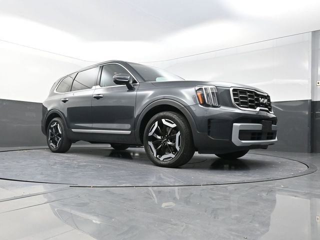 Used 2023 Kia Telluride S image 27