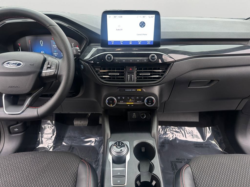 Used 2025 Ford Escape ST-Line image 14