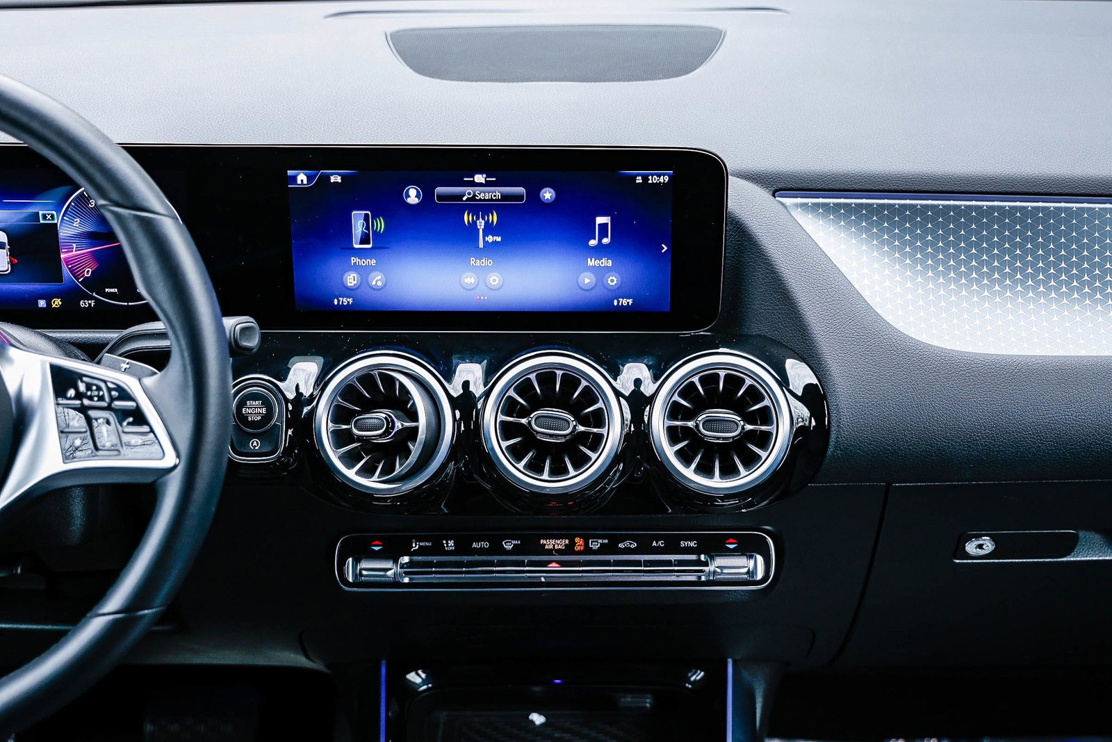 Certified 2025 Mercedes-Benz GLA 250 image 11