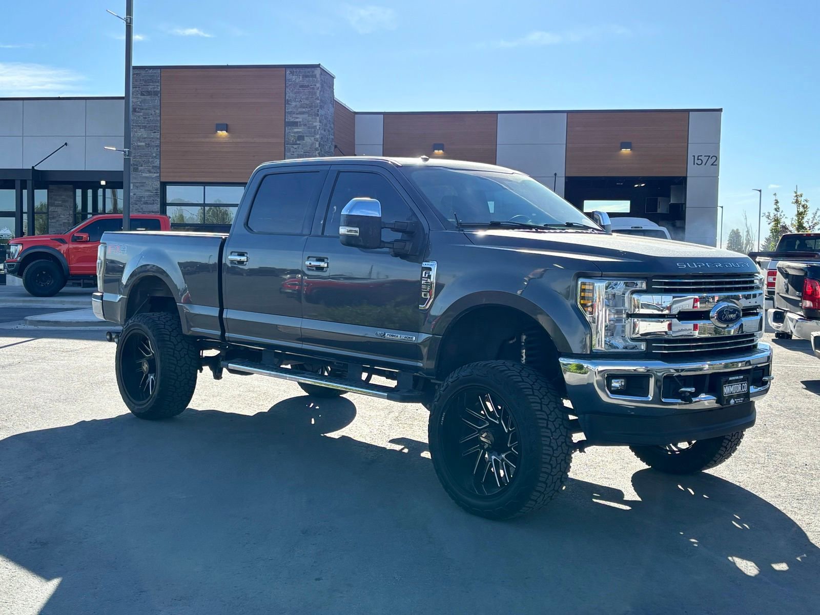 Used 2018 Ford F250 Lariat w/ Lariat Ultimate Package AWD/4WD image 1