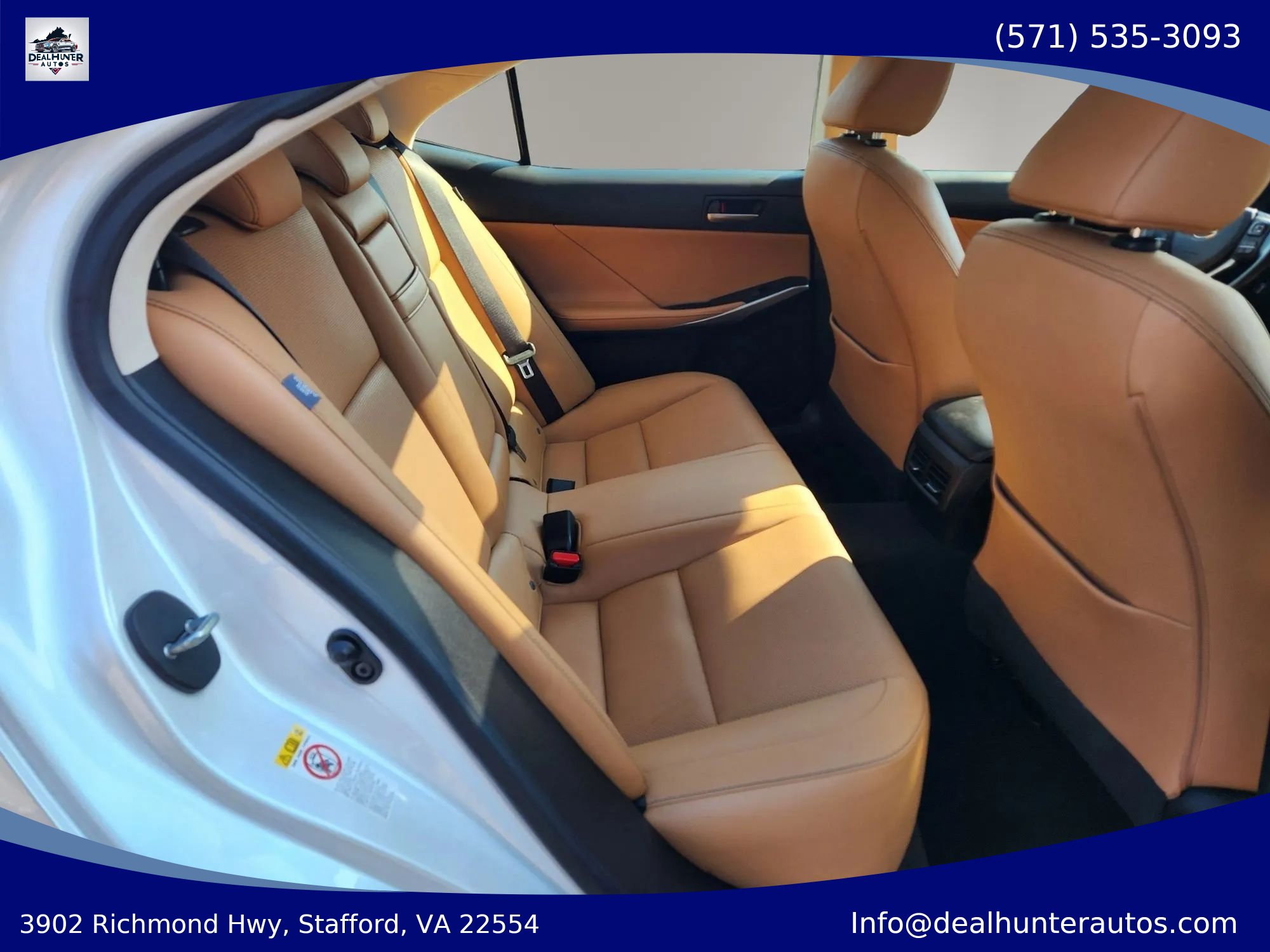 Used 2018 Lexus IS 300 AWD w/ Comfort Package image 17