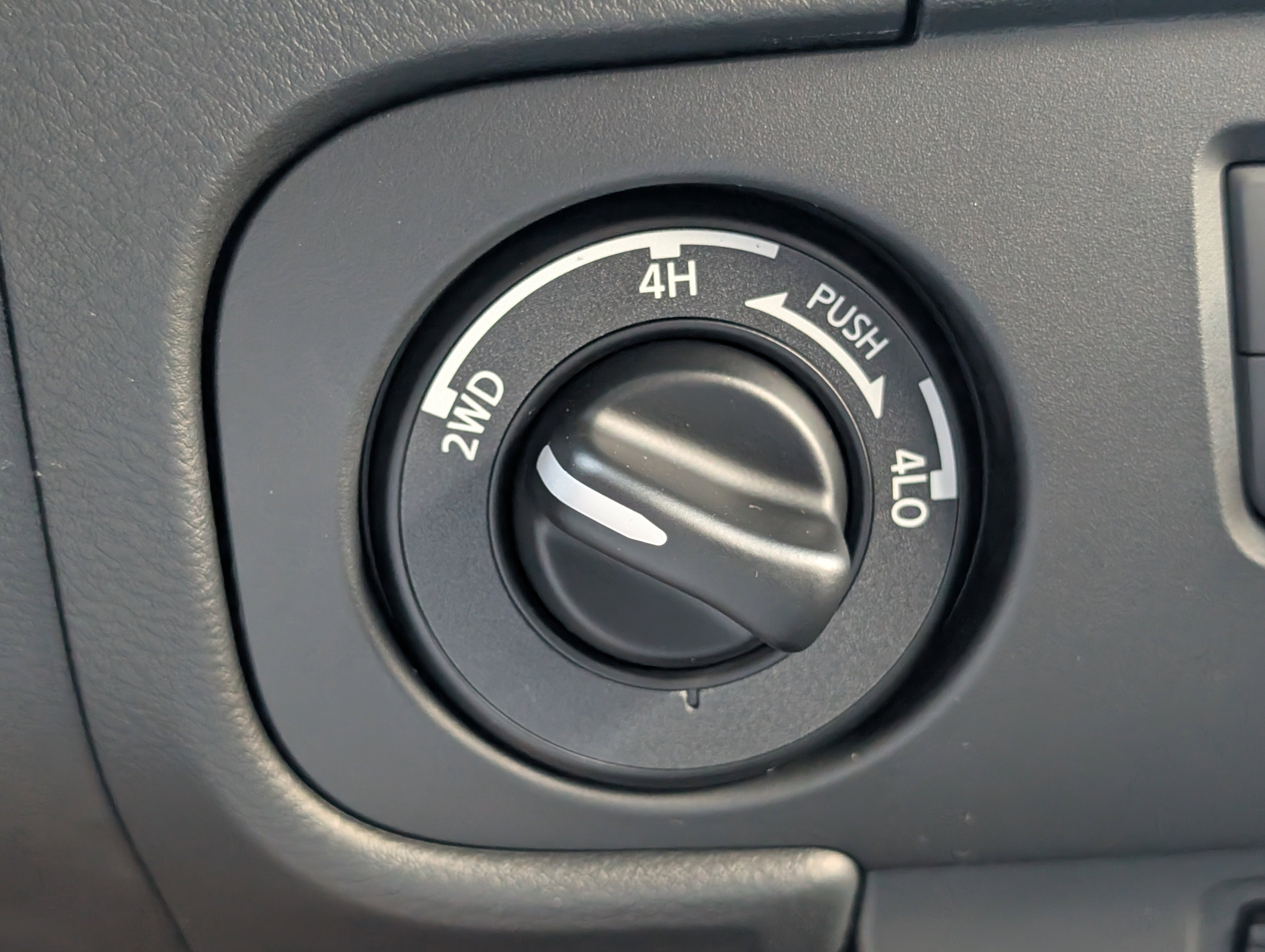 New 2026 Nissan Frontier PRO-4X image 21