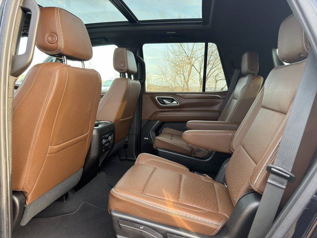 Used 2021 Chevrolet Tahoe High Country image 13