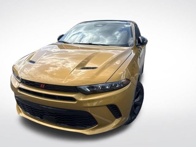 Used 2024 Dodge Hornet R/T Plus AWD/4WD image 5