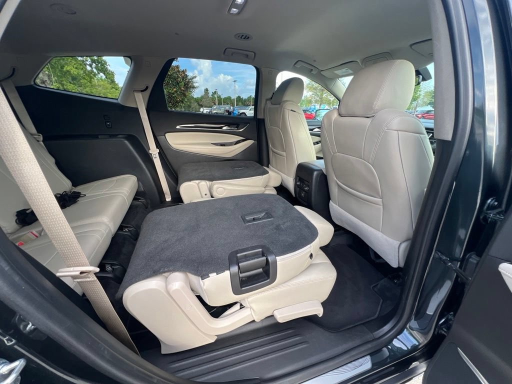 Used 2020 Buick Enclave Essence FWD image 14
