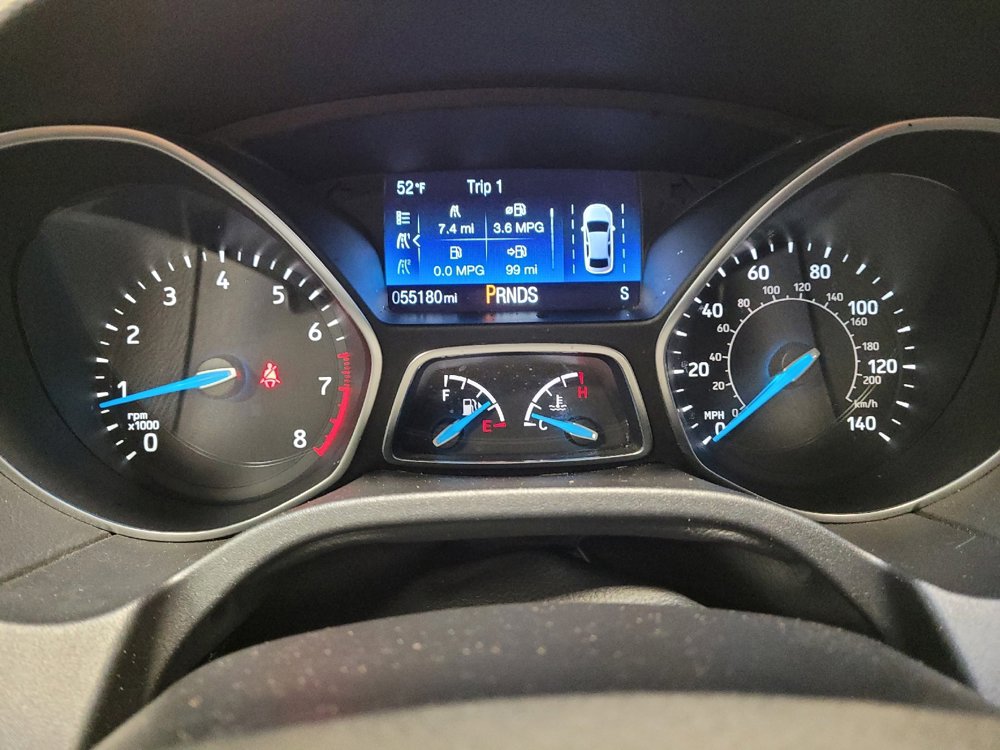 Used 2017 Ford Focus Titanium w/ Titanium Technology Package FWD image 23