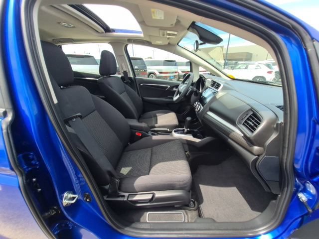 Used 2018 Honda Fit EX image 16