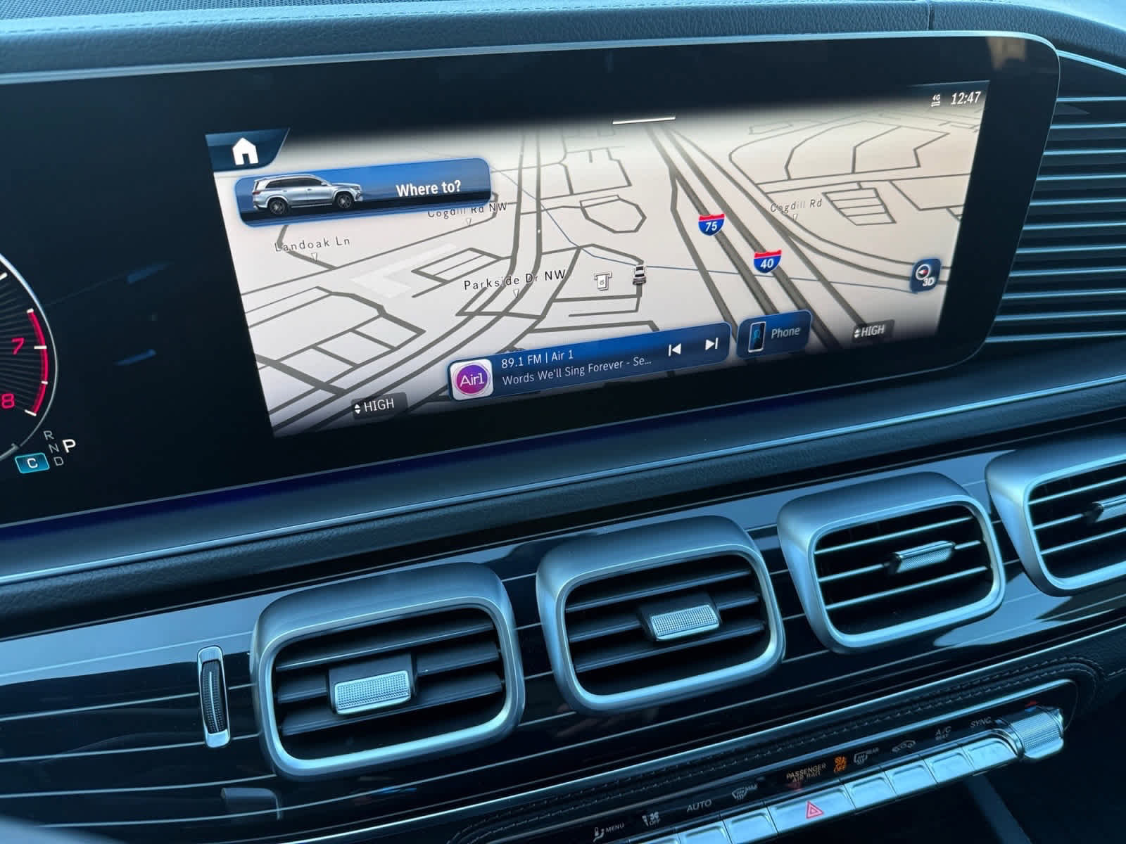 New 2025 Mercedes-Benz GLS 580 4MATIC image 18