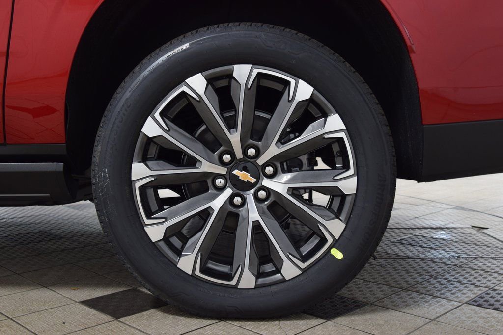 New 2026 Chevrolet Suburban High Country AWD/4WD image 27