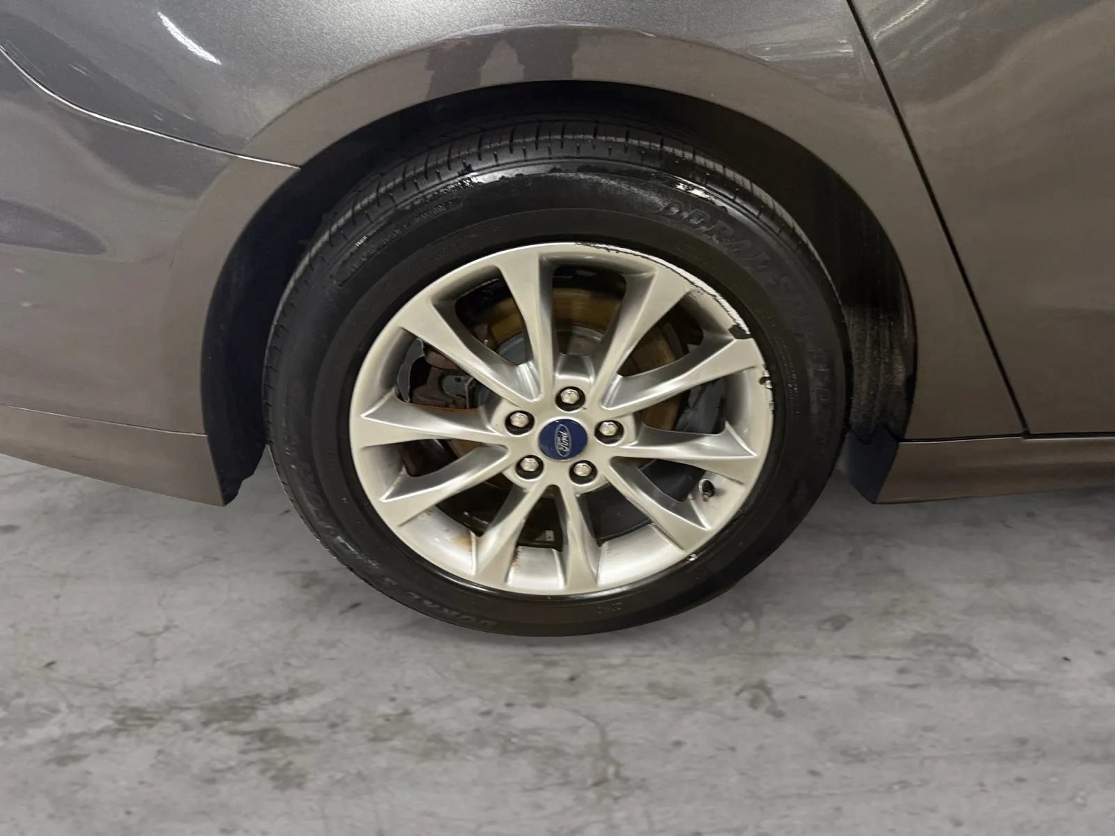 Used 2017 Ford Fusion SE w/ Fusion SE Technology Package FWD image 42