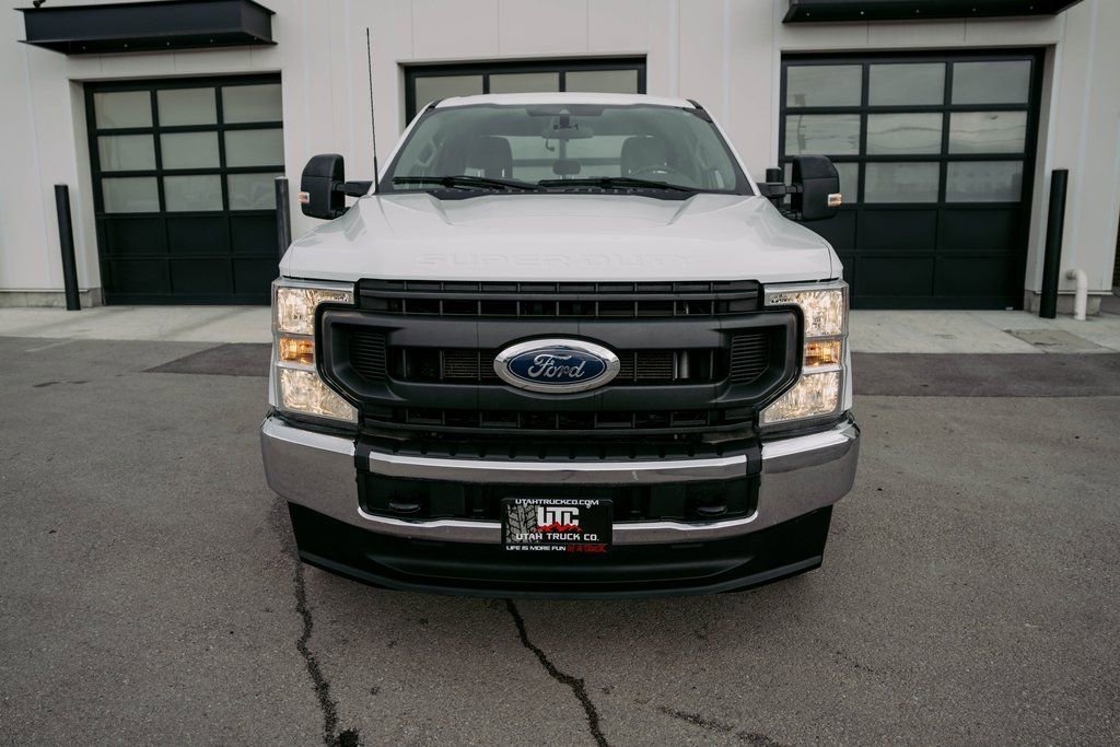 Used 2022 Ford F250 XL w/ Power Equipment Group image 2