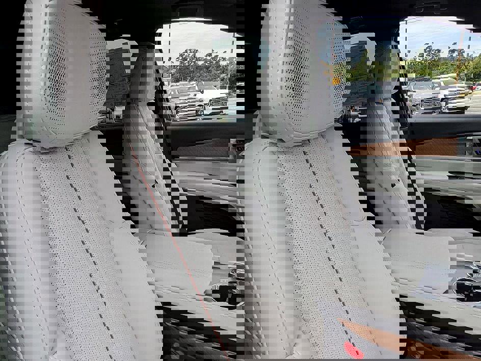 New 2026 Cadillac Vistiq Luxury image 37