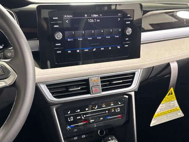 New 2026 Volkswagen Taos SE AWD/4WD image 25