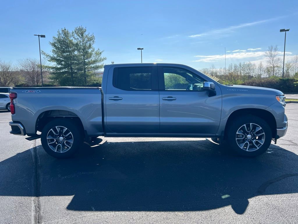 Used 2024 Chevrolet Silverado 1500 LT image 5