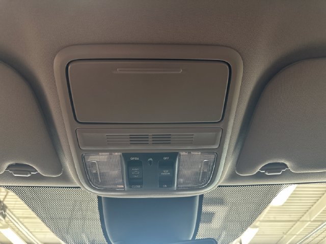 Used 2022 Honda Odyssey EX-L image 37