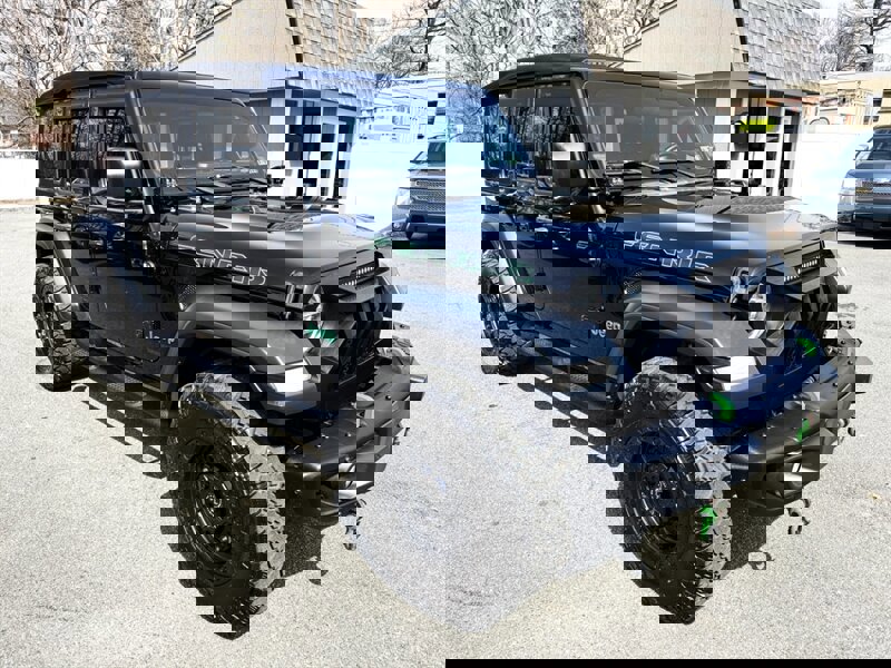 Used 2020 Jeep Wrangler Unlimited Sport image 3