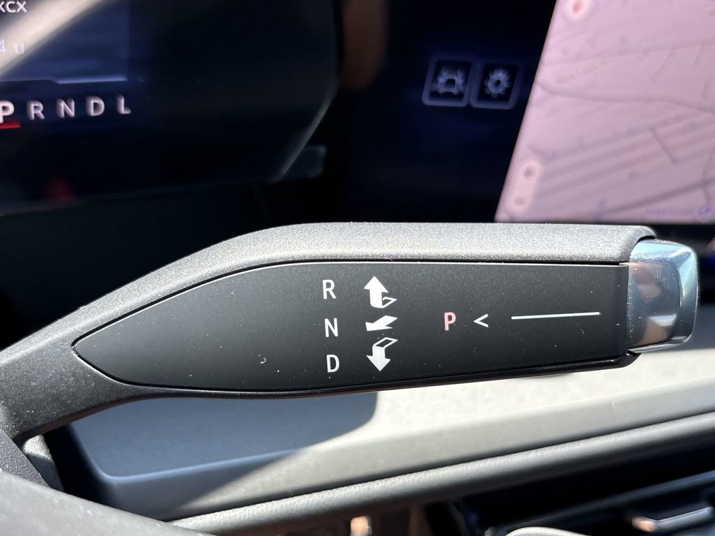 New 2026 Chevrolet Traverse LT image 17