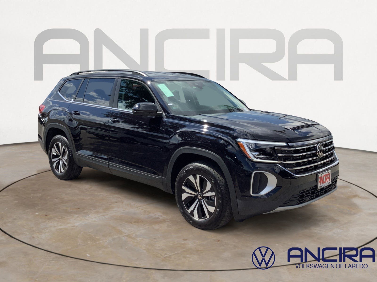 New 2026 Volkswagen Atlas SE image 1
