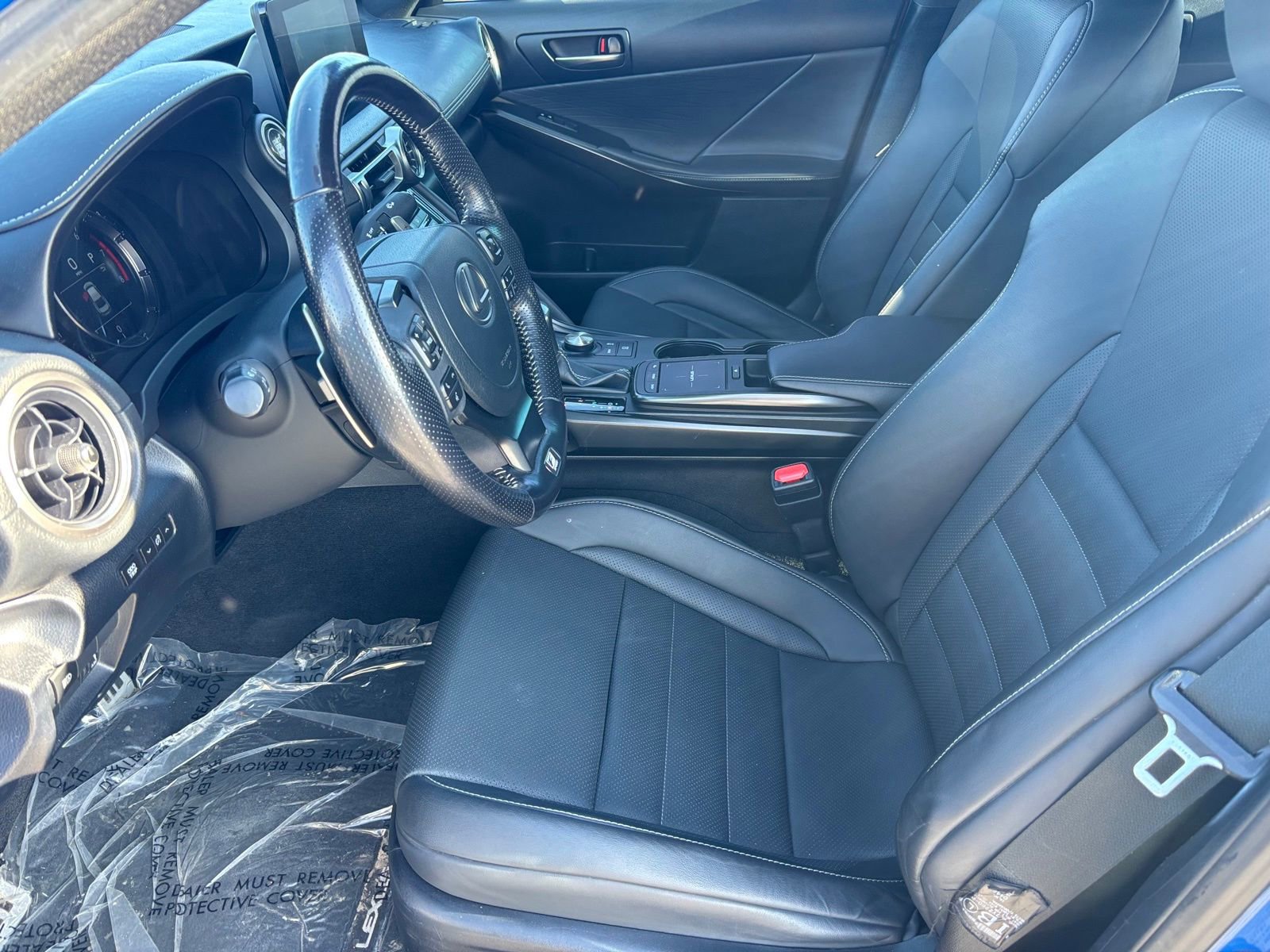 Used 2022 Lexus IS 350 F Sport RWD image 16