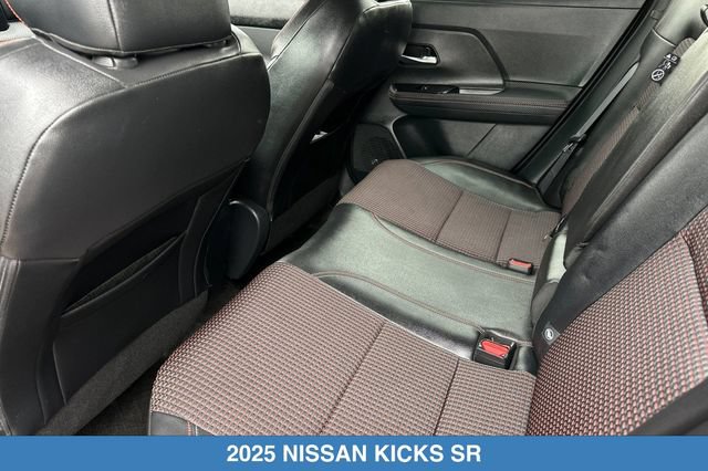 Used 2025 Nissan Kicks SR AWD/4WD image 13