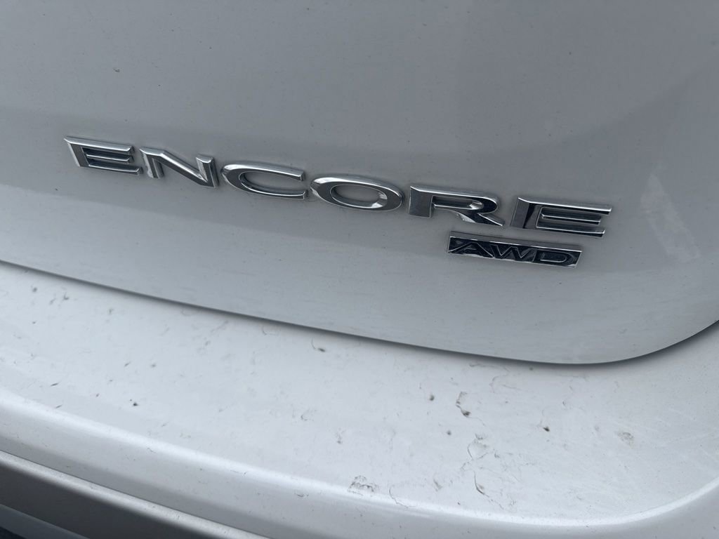 Used 2021 Buick Encore Preferred AWD/4WD image 6