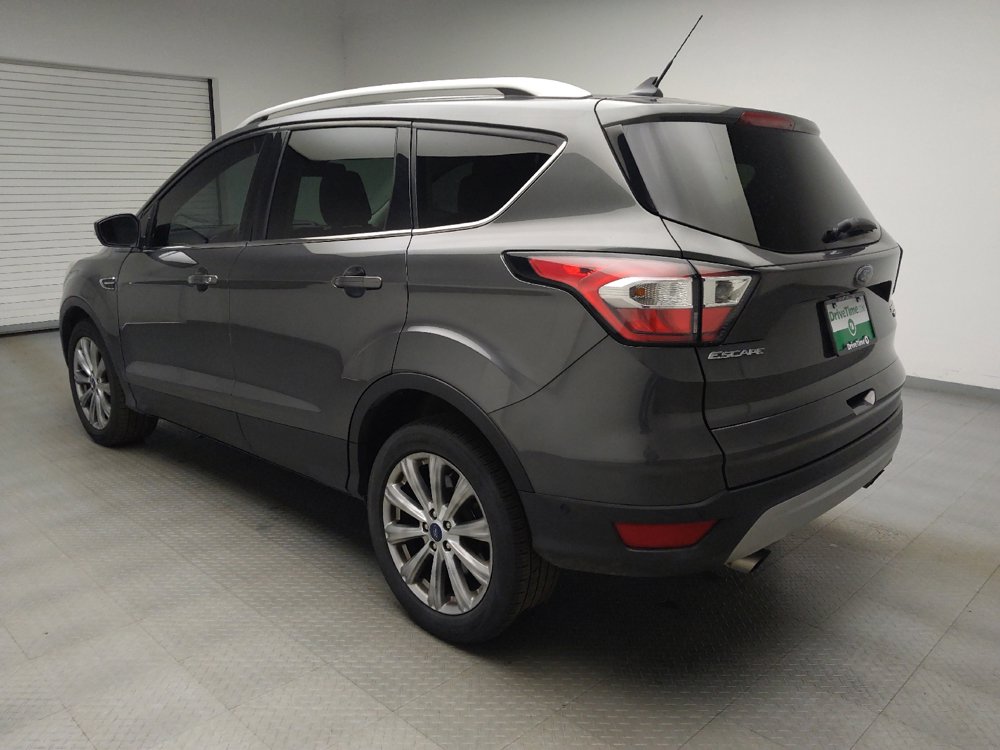 Used 2018 Ford Escape Titanium w/ Ford Safe & Smart Package FWD image 5