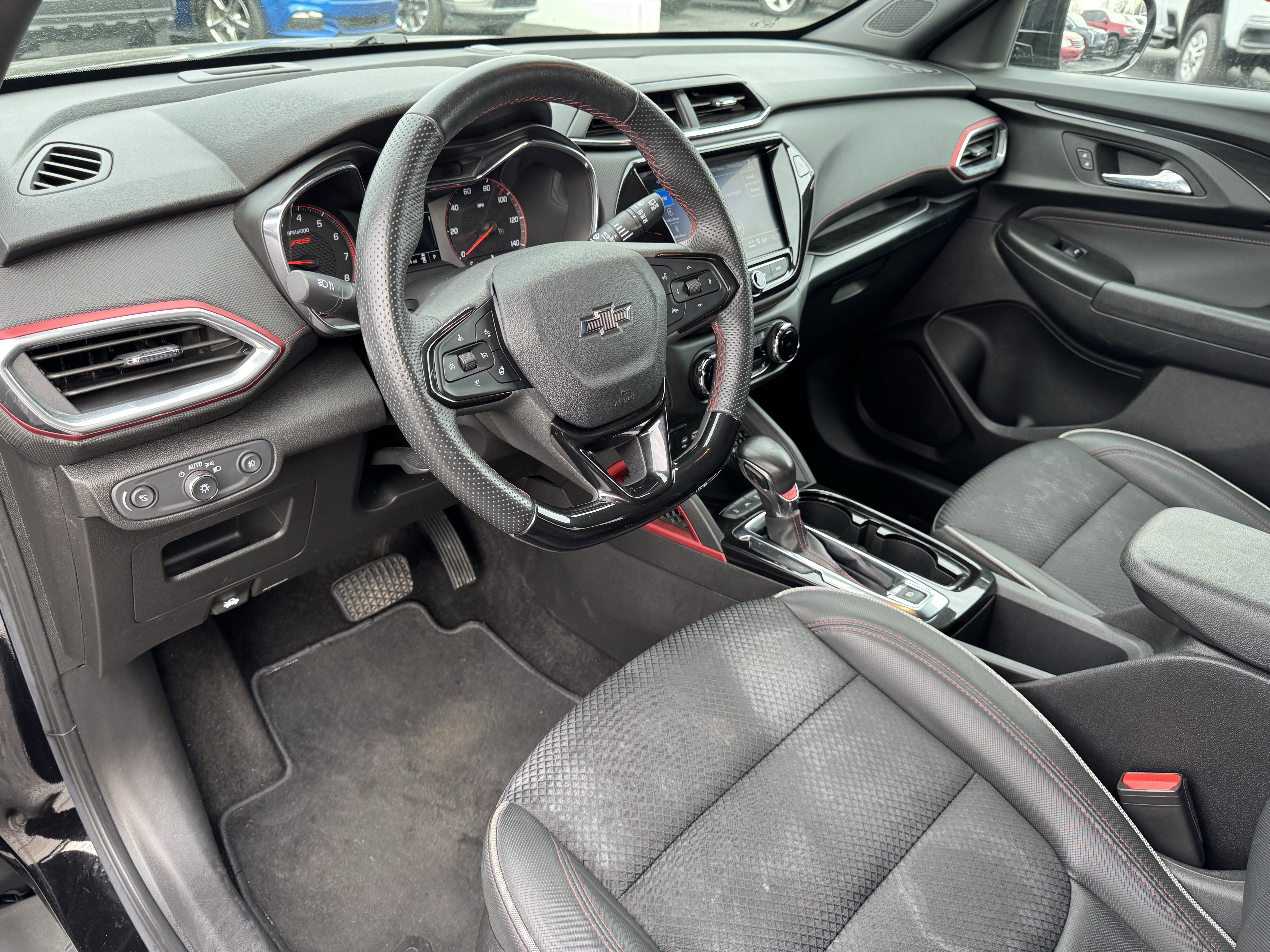 Used 2023 Chevrolet TrailBlazer RS w/ Convenience Package image 27