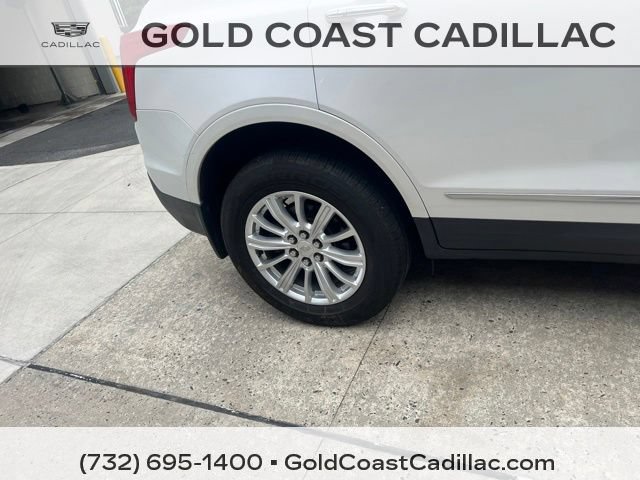 Used 2017 Cadillac XT5 FWD w/ LPO, Wheel Lock Package image 6