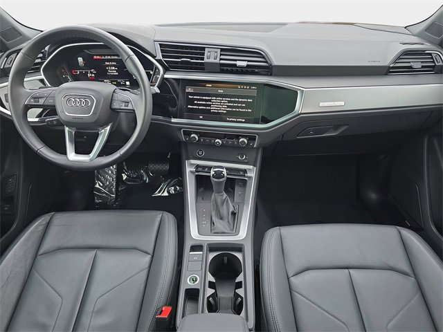 Certified 2025 Audi Q3 2.0T Premium Plus w/ Premium Plus Package image 10