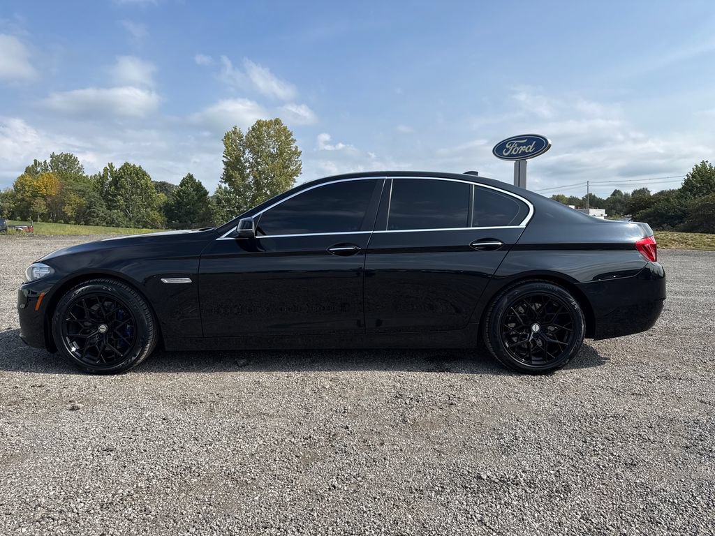 Used 2016 BMW 535i xDrive Sedan AWD/4WD image 4
