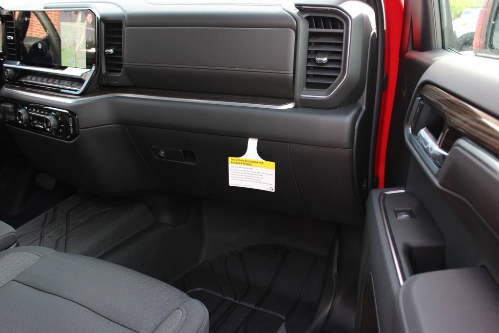 New 2026 Chevrolet Silverado 1500 LT w/ Safety Package AWD/4WD image 43