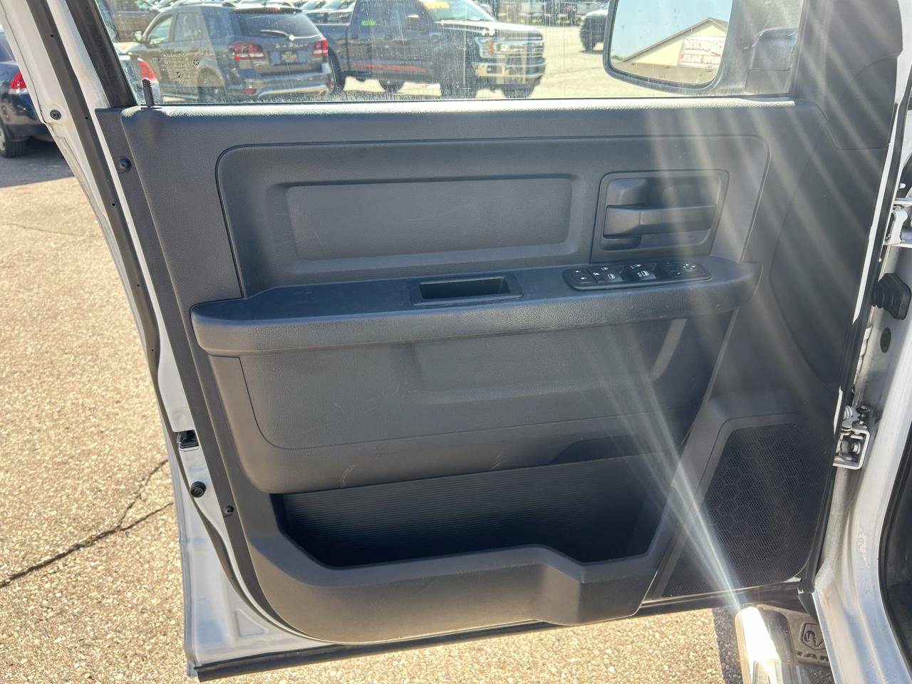 Used 2013 RAM 2500 ST w/ SXT Appearance Group AWD/4WD image 14