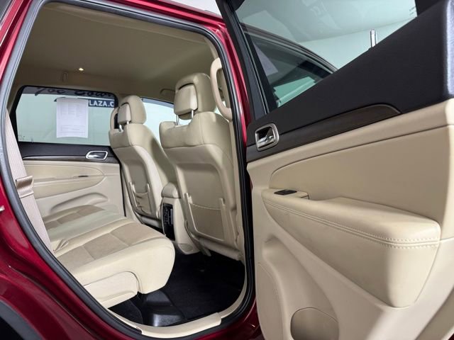 Used 2017 Jeep Grand Cherokee Laredo w/ Quick Order Package 23E image 18