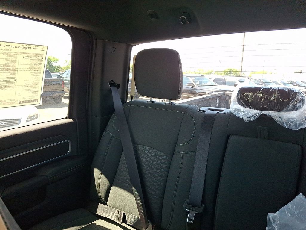 New 2026 RAM 2500 Big Horn AWD/4WD image 12