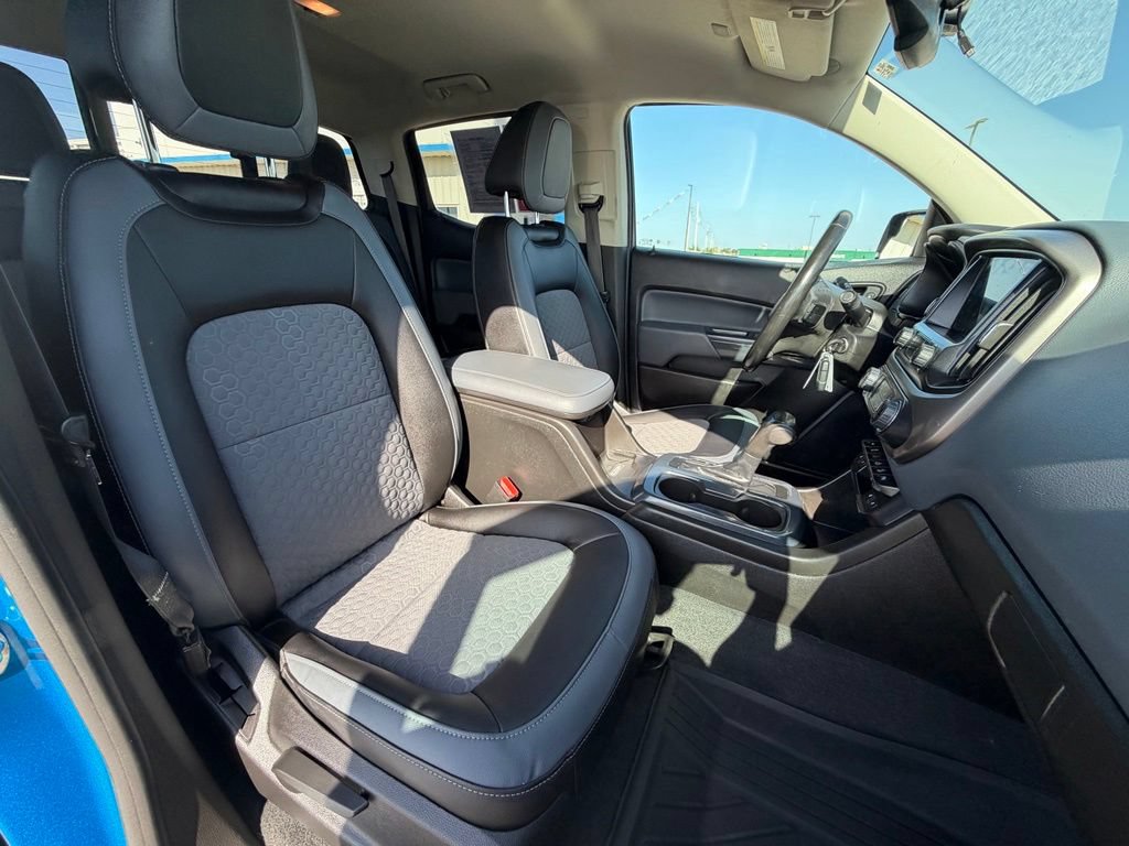 Used 2021 Chevrolet Colorado Z71 AWD/4WD image 29