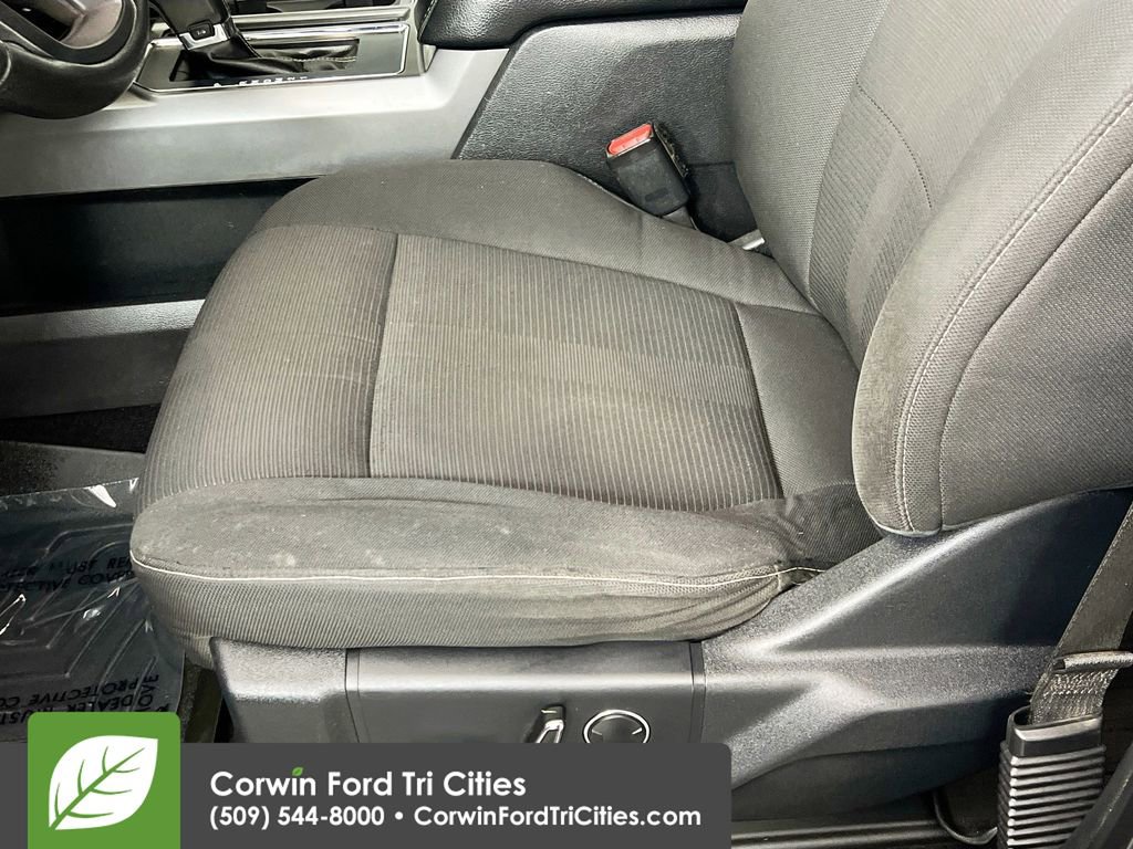 Used 2016 Ford F150 XLT w/ Equipment Group 302A Luxury image 22