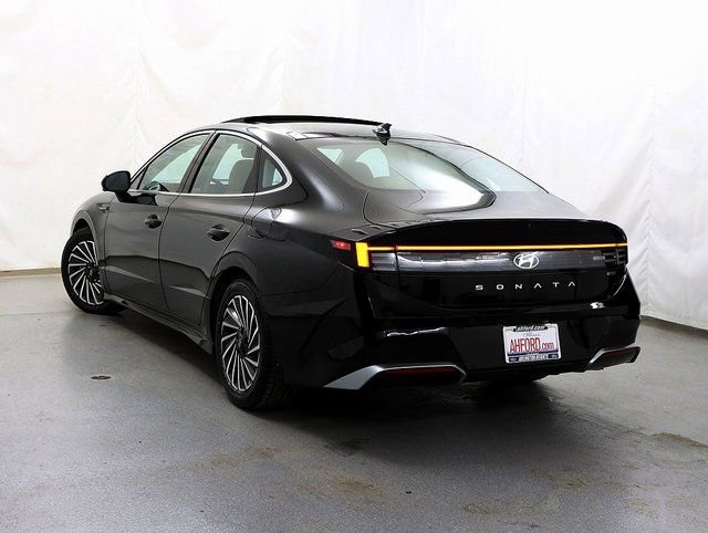 Used 2024 Hyundai Sonata Limited image 8