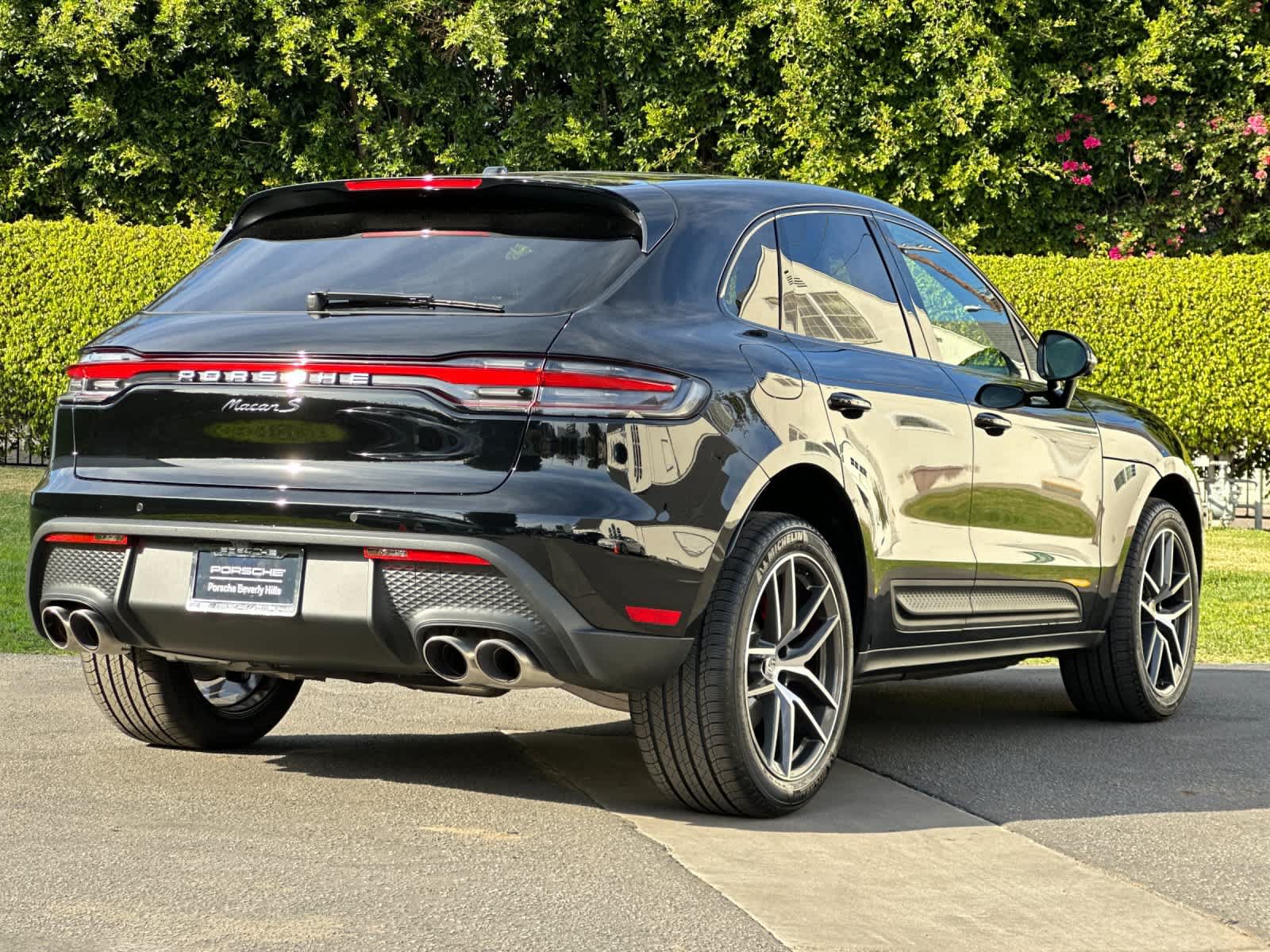 New 2026 Porsche Macan S AWD/4WD image 8