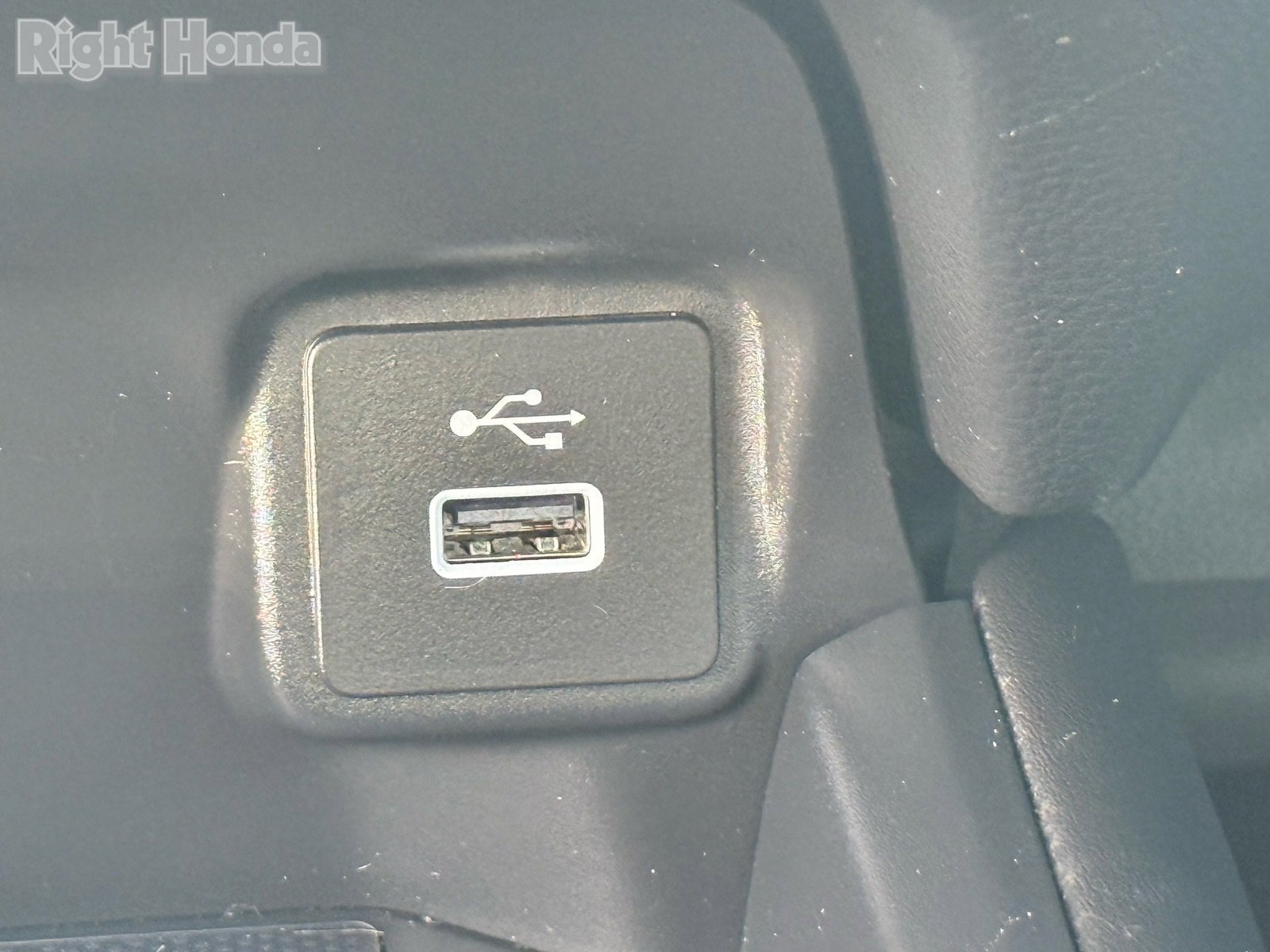 Used 2025 Honda HR-V EX-L image 23