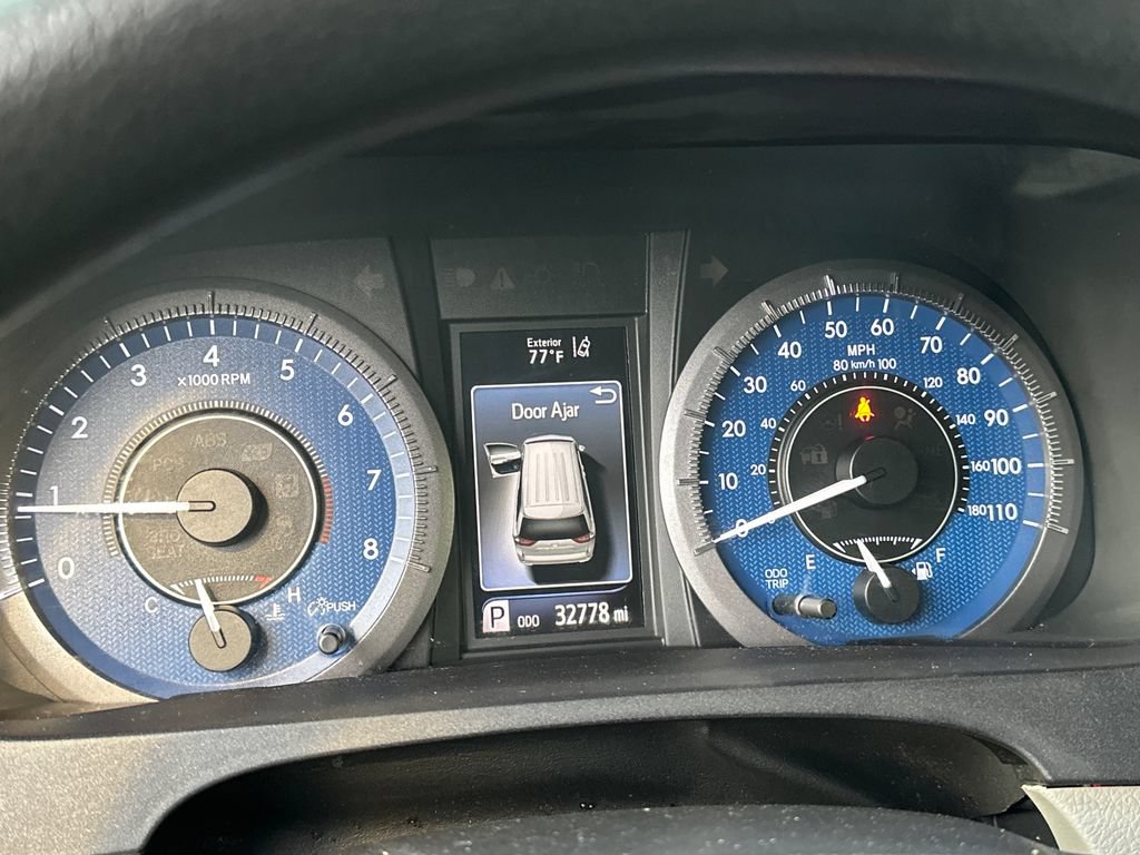 Used 2019 Toyota Sienna L FWD image 16
