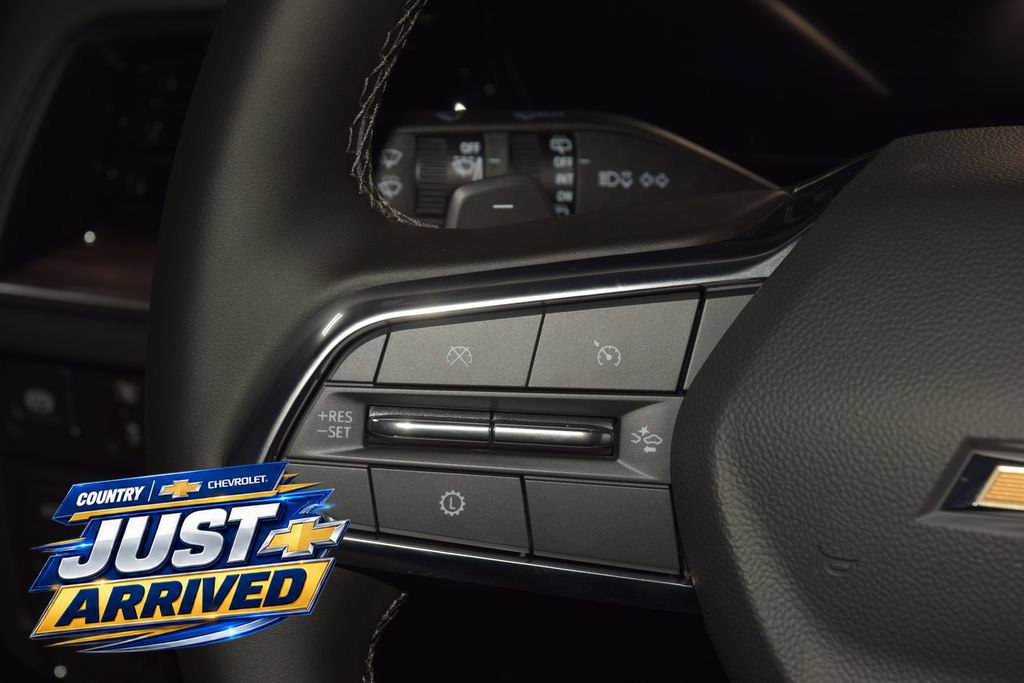 New 2026 Chevrolet Suburban Premier AWD/4WD image 38