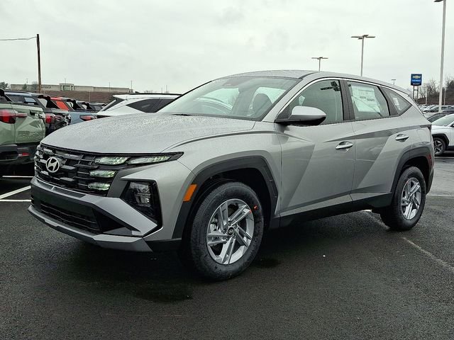 New 2026 Hyundai Tucson SE image 2