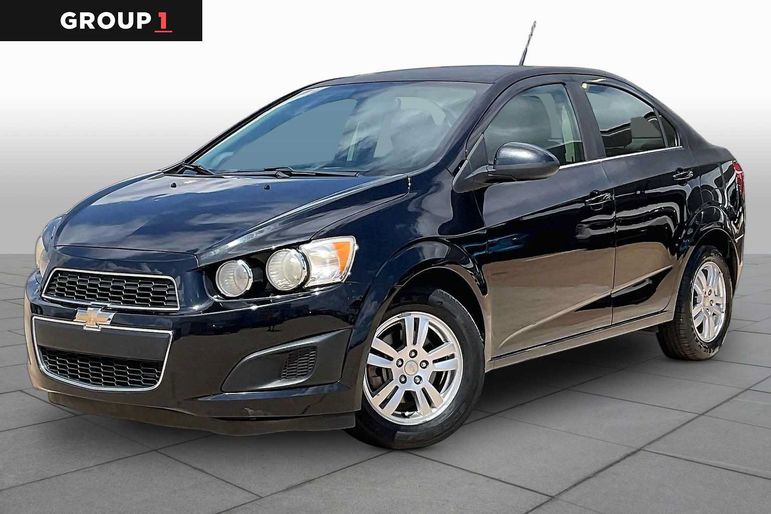 Used 2013 Chevrolet Sonic LT FWD image 1