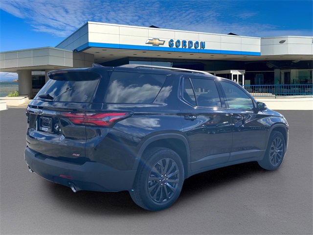 Used 2023 Chevrolet Traverse RS image 8