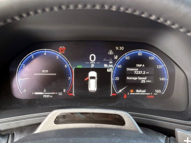 Used 2025 Toyota Grand Highlander AWD image 32