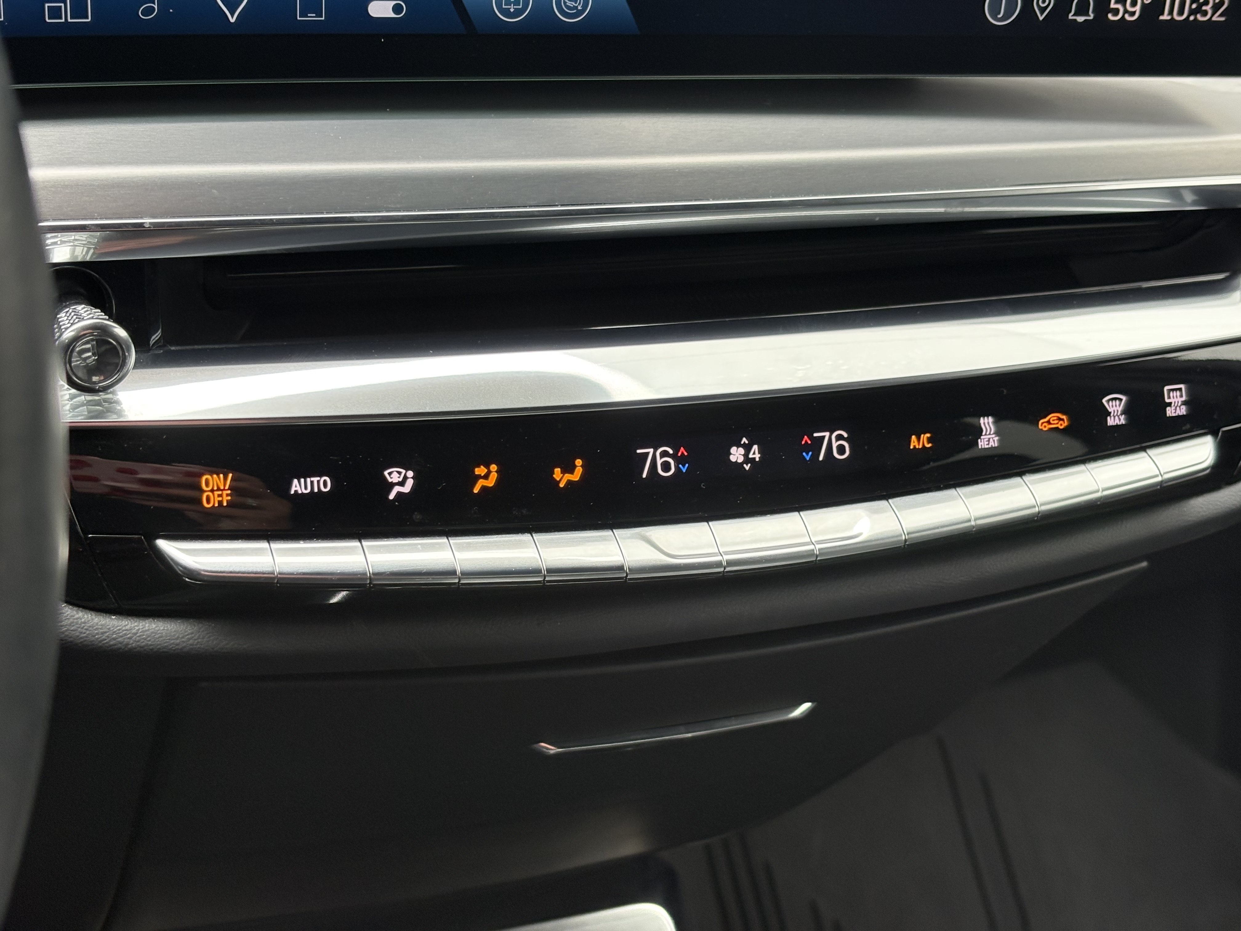 Certified 2024 Cadillac Lyriq Luxury w/ LPO, Floor Liner Package AWD/4WD image 24