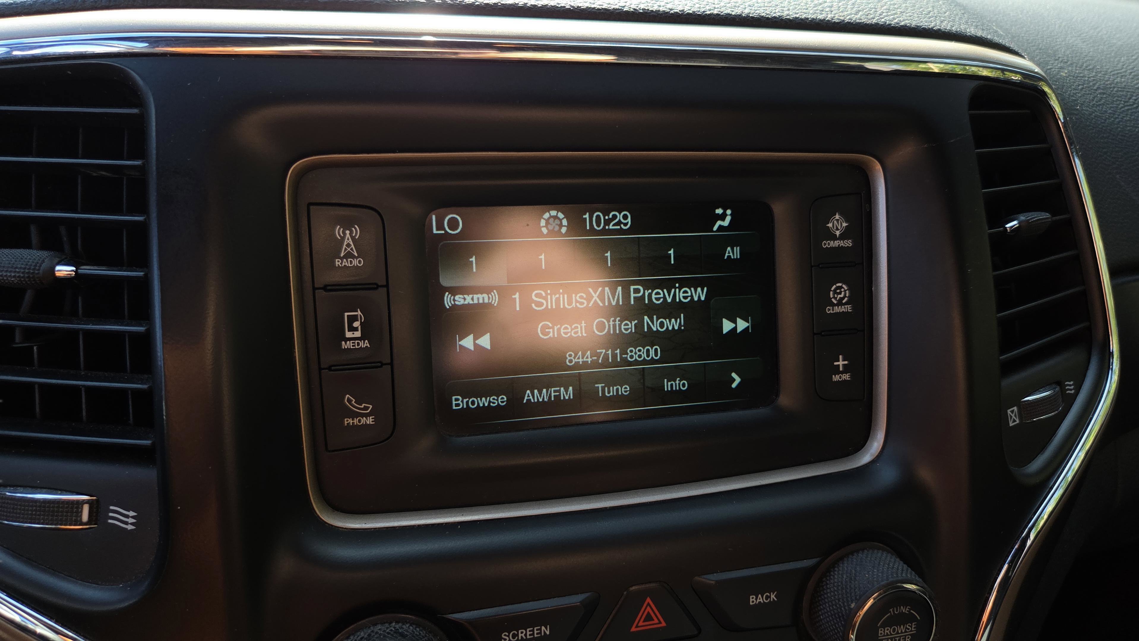 Used 2017 Jeep Grand Cherokee Laredo w/ Quick Order Package 23E image 23