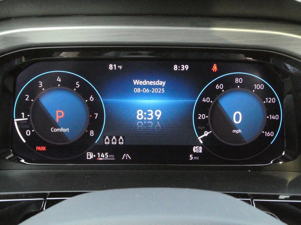 New 2025 Volkswagen Atlas Cross Sport SE image 5