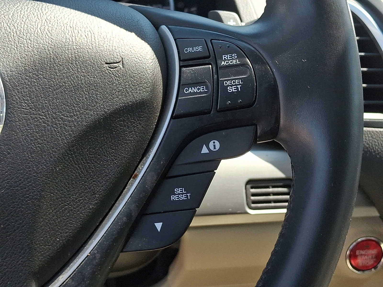 Used 2017 Acura RDX w/ Technology Package AWD/4WD image 25